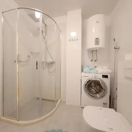 Rosita Deluxe Zadar
