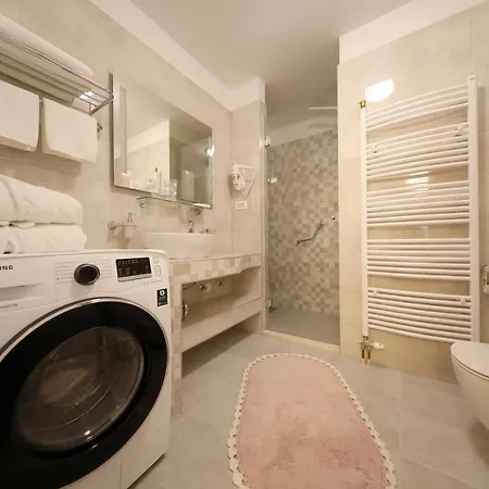 Pensionat Rosita Deluxe 4*