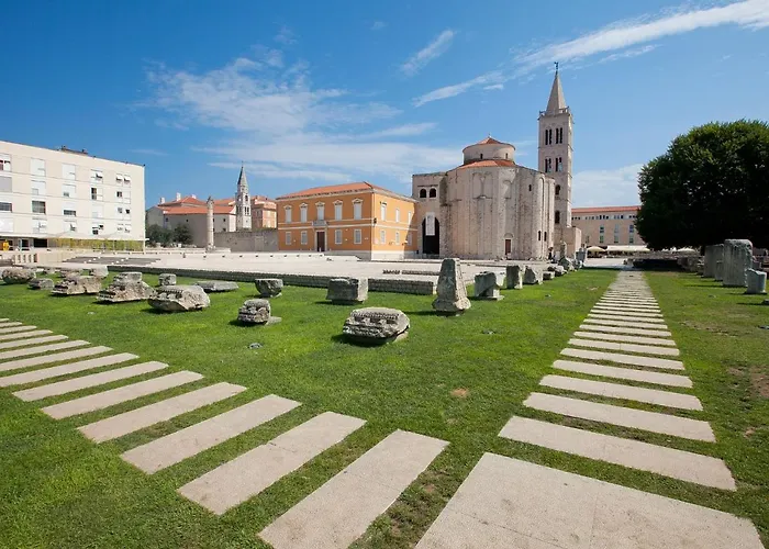 Rosita Deluxe 자다르